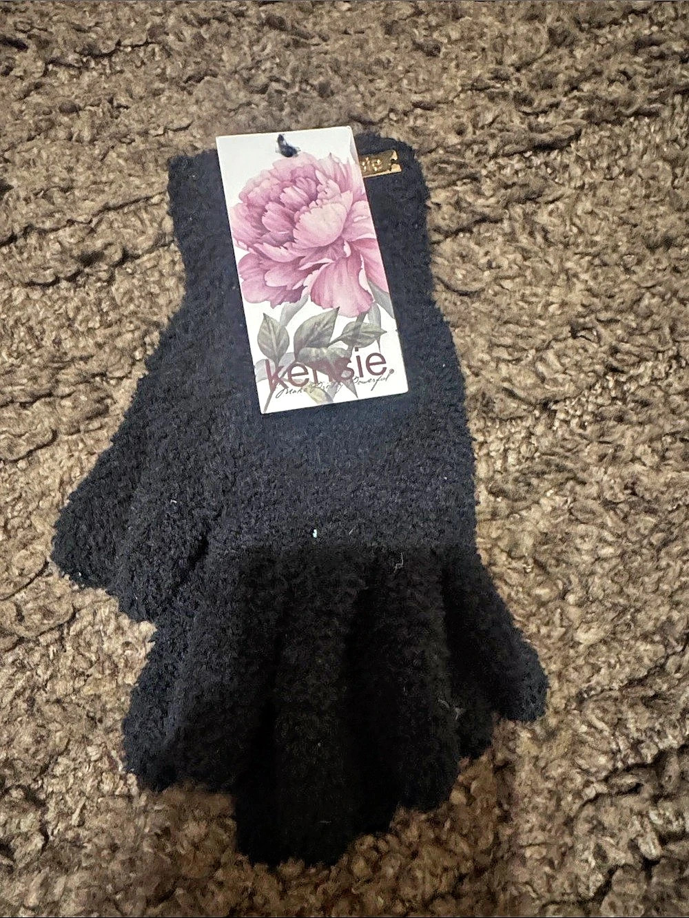Kensie Women's Fuzzy Gloves in Black
